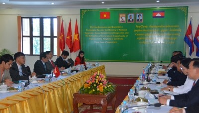 Делегация инспекции Правительства Вьетнама находится в Камбодже с рабочим визитом - ảnh 1